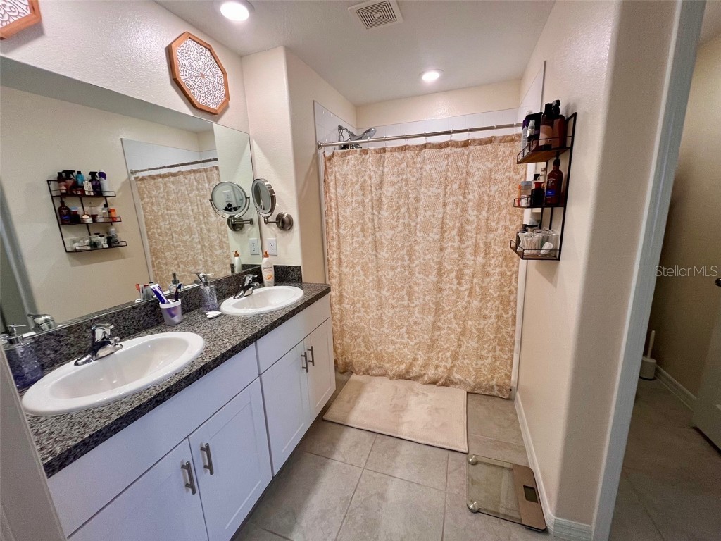 9402 Lemon Drop Loop Sun City Center FL 33573 TB8432778 image13