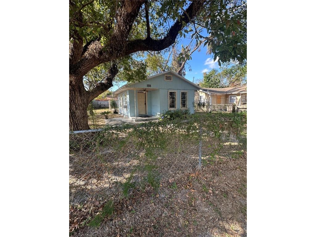 9402 N Mary Avenue Tampa FL 33612 TB8333225 image1