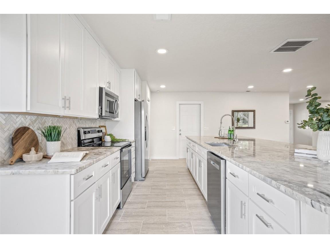 9402 Stonewall Lane New Port Richey FL 34655 W7878140 image19