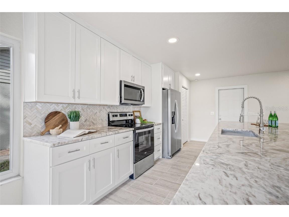 9402 Stonewall Lane New Port Richey FL 34655 W7878140 image20