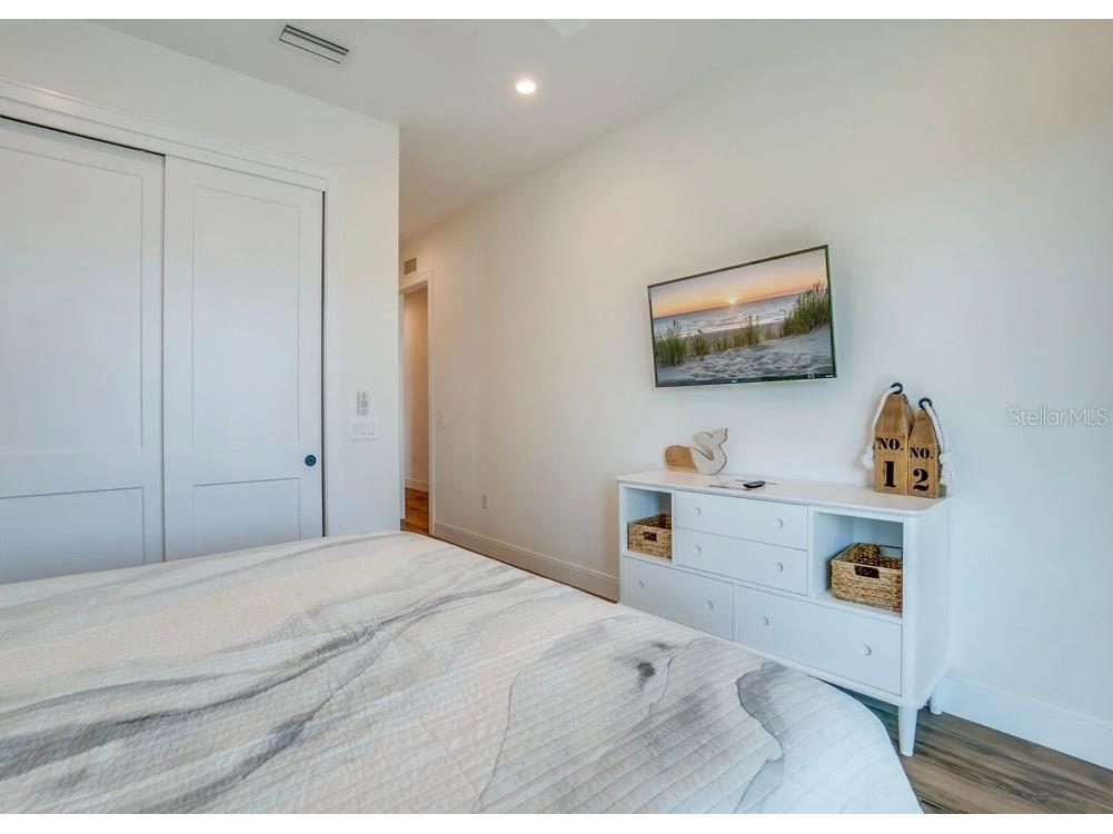 9403 Gulf Dr Anna Maria FL 34216 A4633389 image27