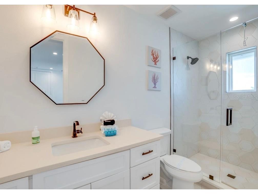 9403 Gulf Dr Anna Maria FL 34216 A4633389 image33