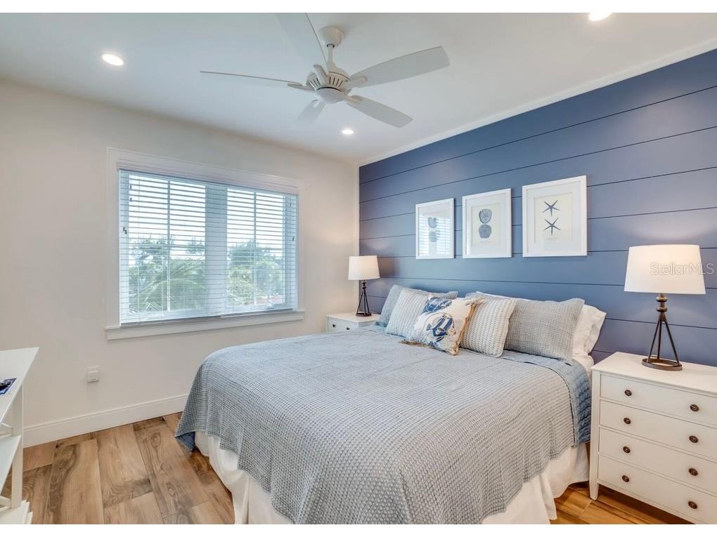 9403 Gulf Dr Anna Maria FL 34216 A4633389 image40