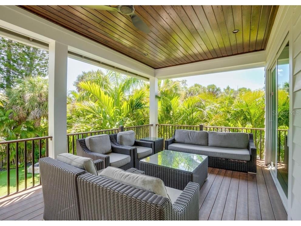 9403 Gulf Dr Anna Maria FL 34216 A4633389 image51