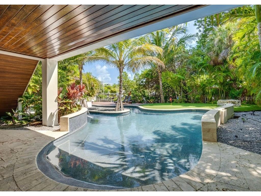 9403 Gulf Dr Anna Maria FL 34216 A4633389 image57