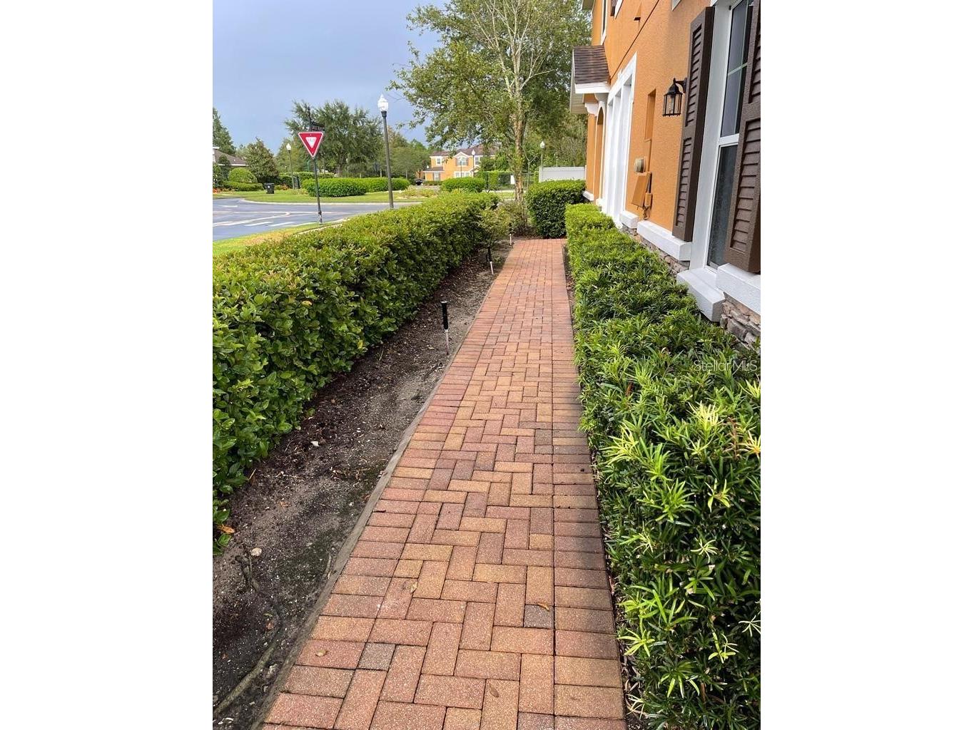 9403 Tawnyberry Street Orlando FL 32832 O6382494 image4