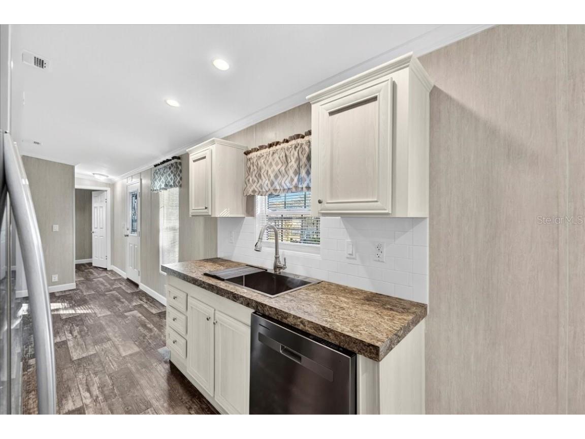 9404 Loras Street New Port Richey FL 34654 G5101814 image18