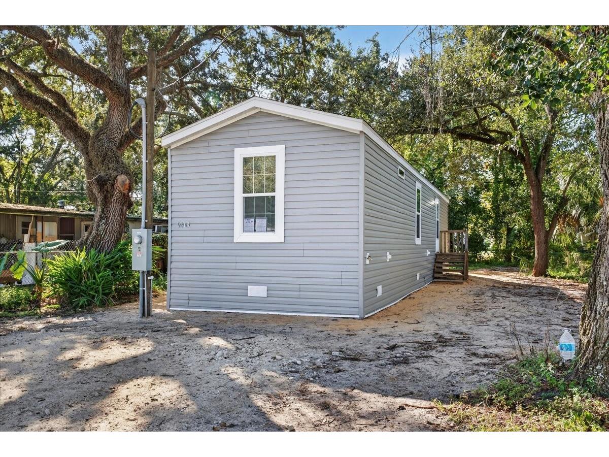 9404 Loras Street New Port Richey FL 34654 P4938470 image24
