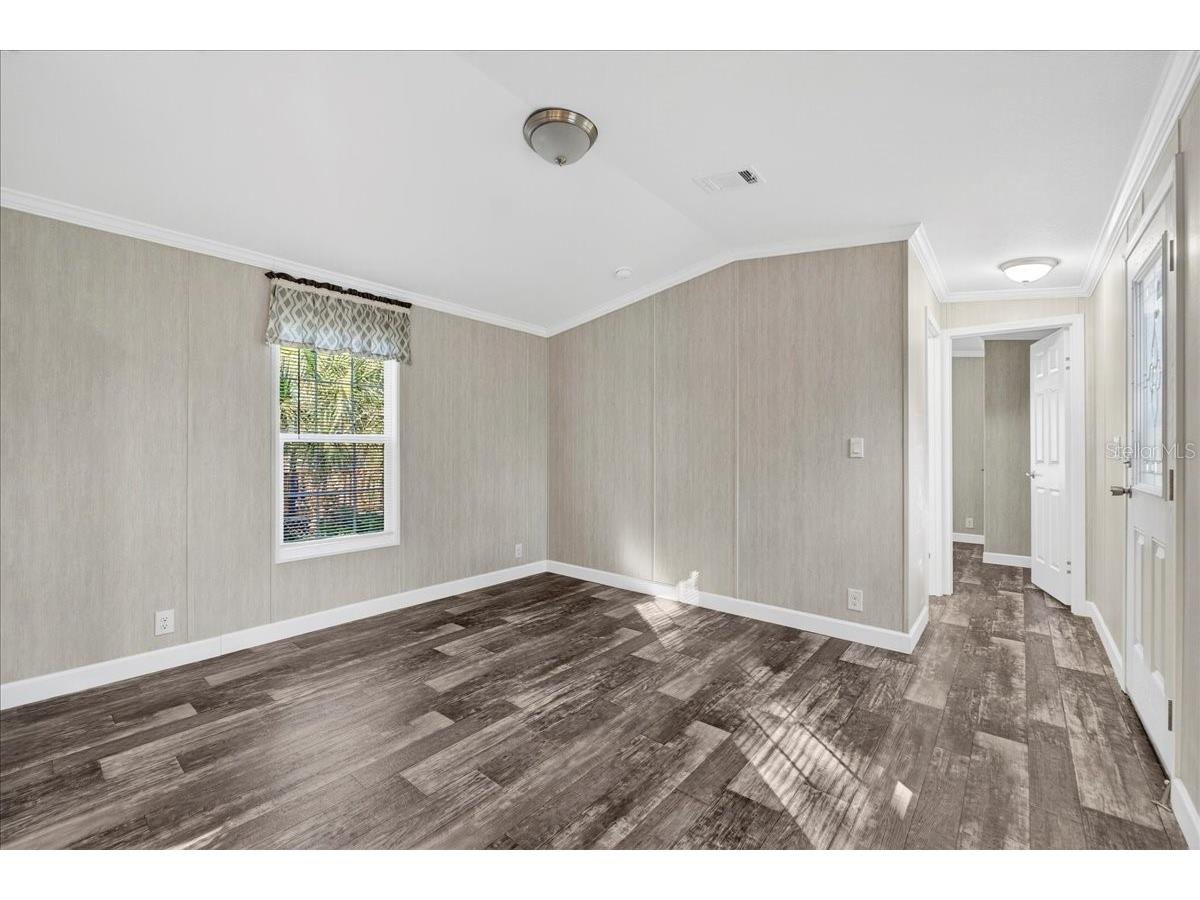 9404 Loras Street New Port Richey FL 34654 P4938470 image6