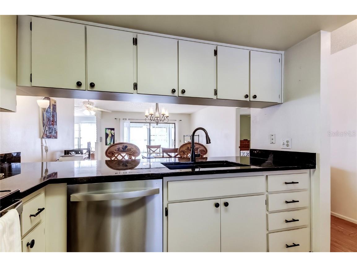 9404 Rockbridge Circle New Port Richey FL 34655 W7881223 image8