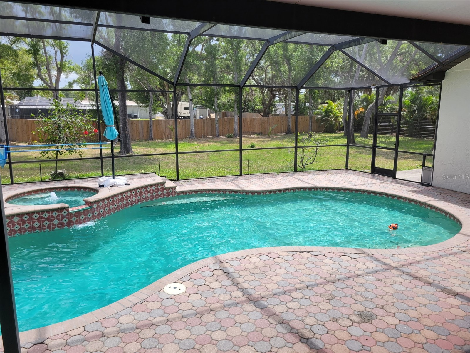 9405 94th Street Seminole FL 33777 TB8502815 image3