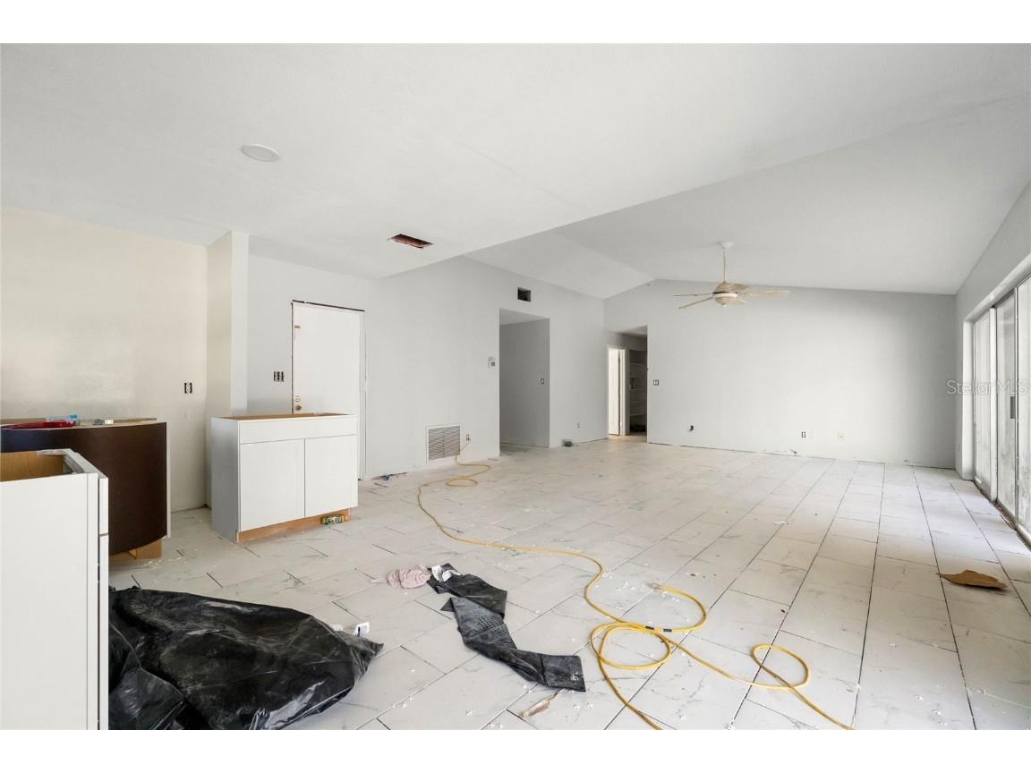 9405 Holbrook Drive Orlando FL 32817 O6270005 image3