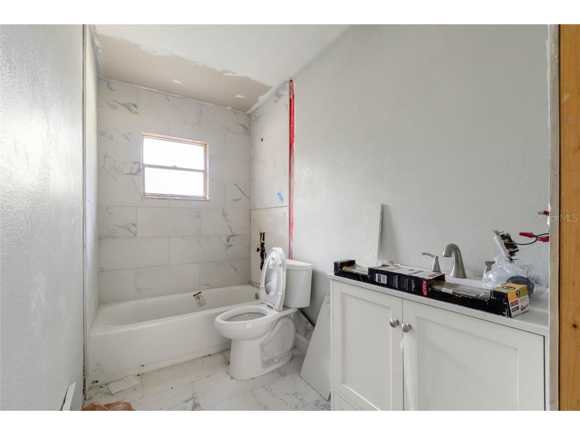 9405 Holbrook Drive Orlando FL 32817 O6270005 image8