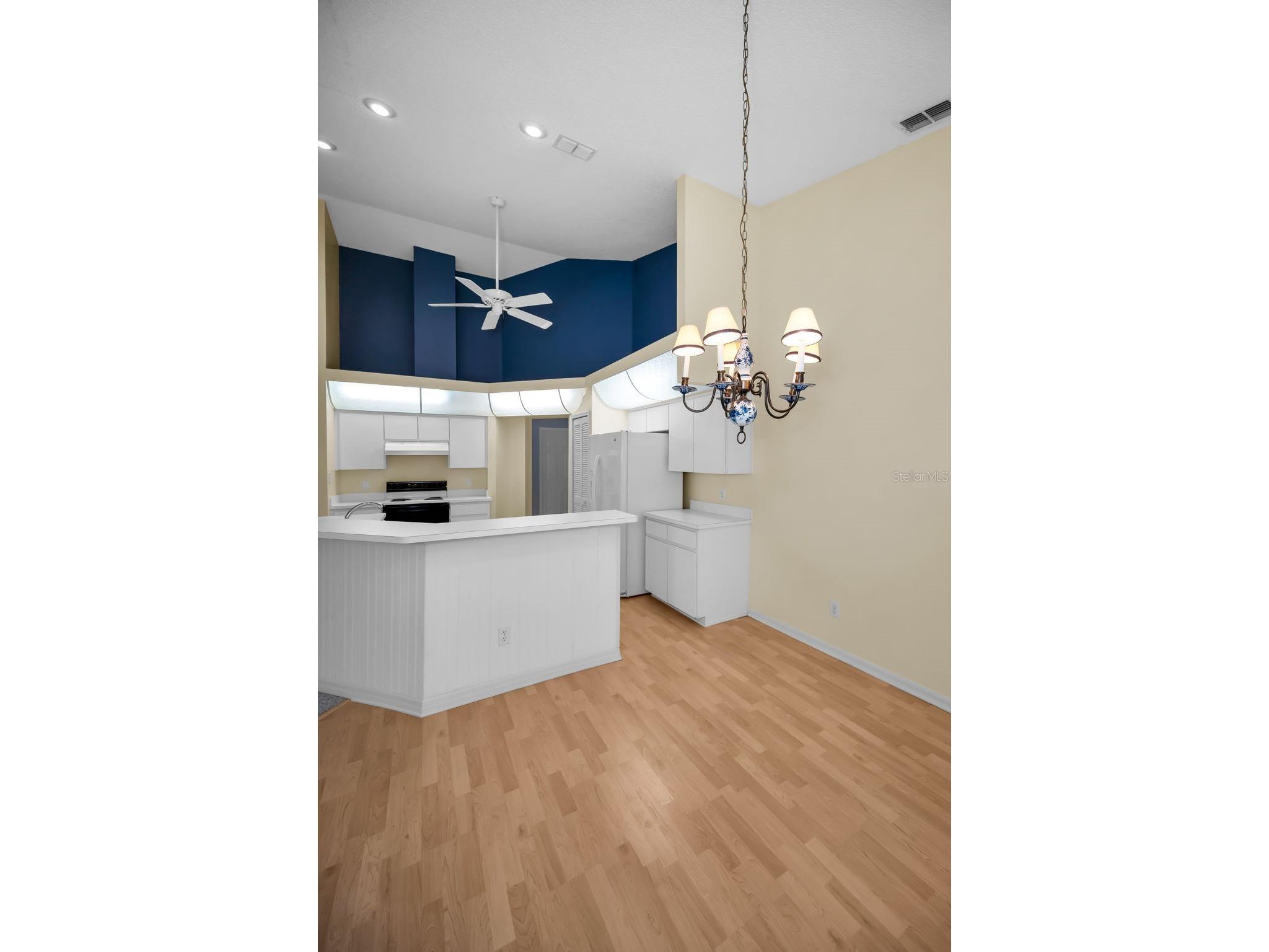 9405 Palm Haven Court New Port Richey FL 34655 W7881809 image16