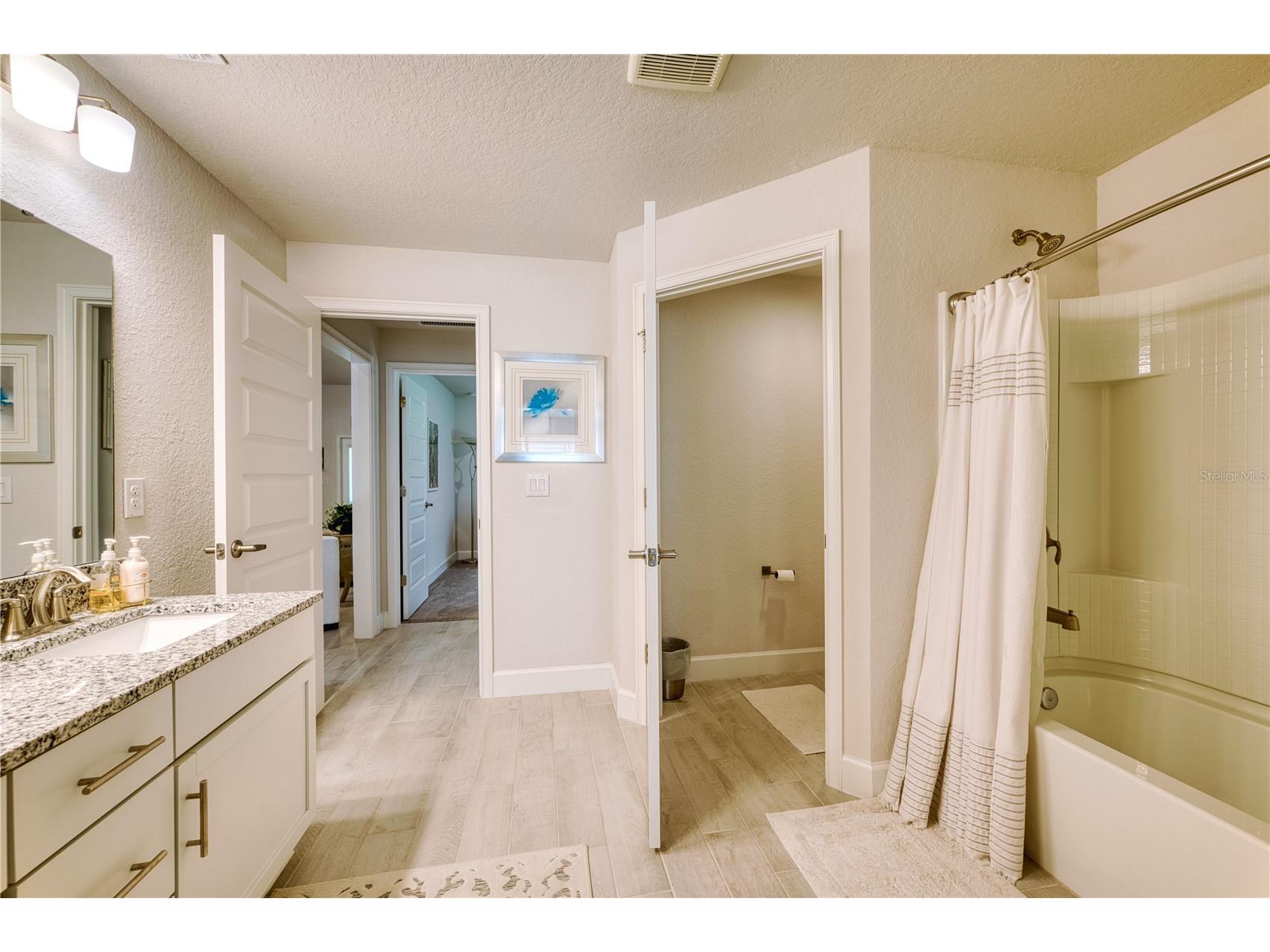 9406 43rd Court E Parrish FL 34219 A4700728 image27