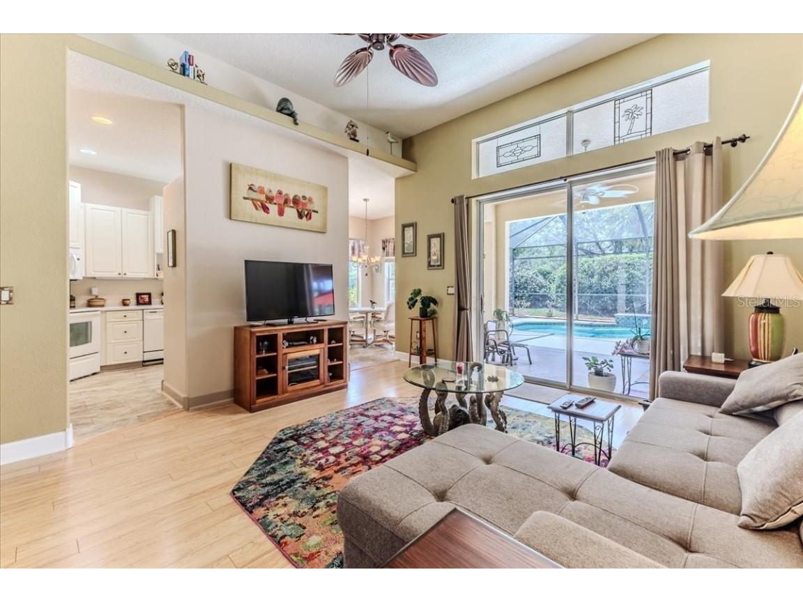 9406 Burnam Drive Weeki Wachee FL 34613 W7880668 image12