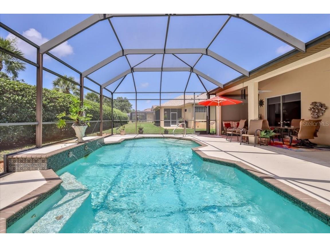 9406 Burnam Drive Weeki Wachee FL 34613 W7880668 image2