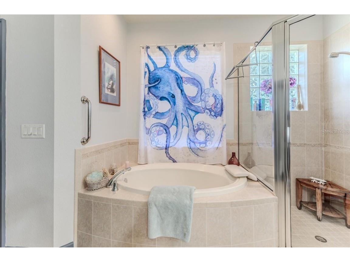 9406 Burnam Drive Weeki Wachee FL 34613 W7880668 image25