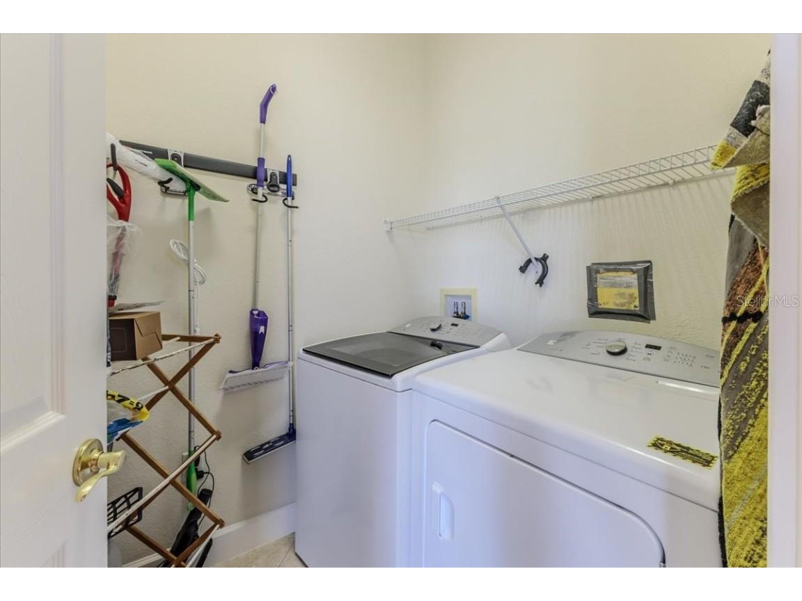 9406 Burnam Drive Weeki Wachee FL 34613 W7880668 image33