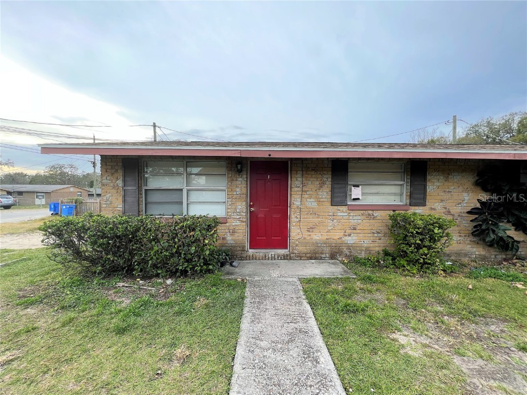 9406 Eastfield Road #F Thonotosassa FL 33592 T3424820 image1