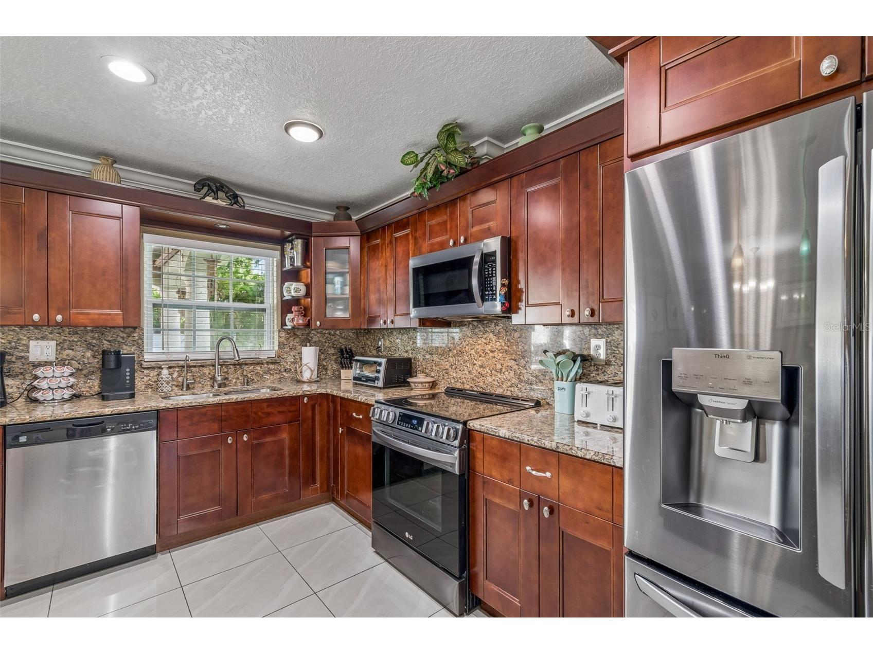 9406 W Flora Street Tampa FL 33615 TB8494641 image16