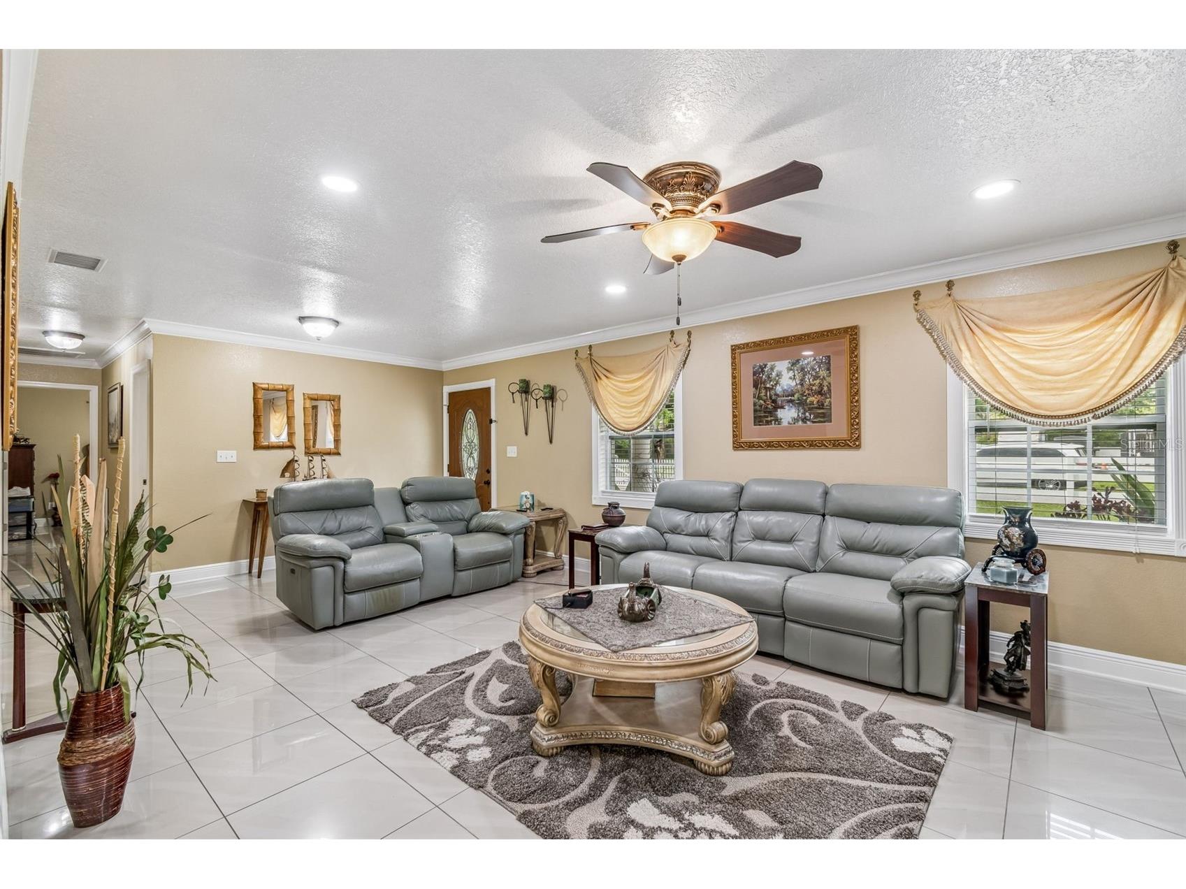 9406 W Flora Street Tampa FL 33615 TB8494641 image25