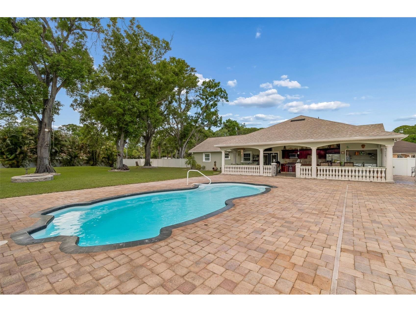 9406 W Flora Street Tampa FL 33615 TB8494641 image60