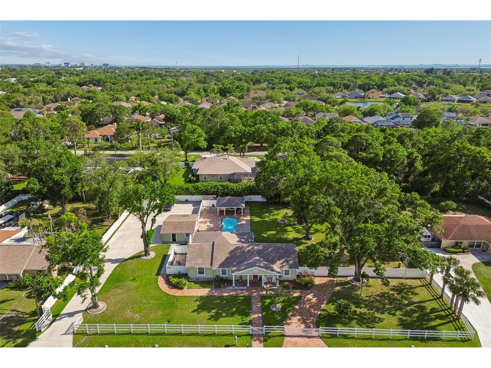 9406 W Flora Street Tampa FL 33615 TB8494641 image76