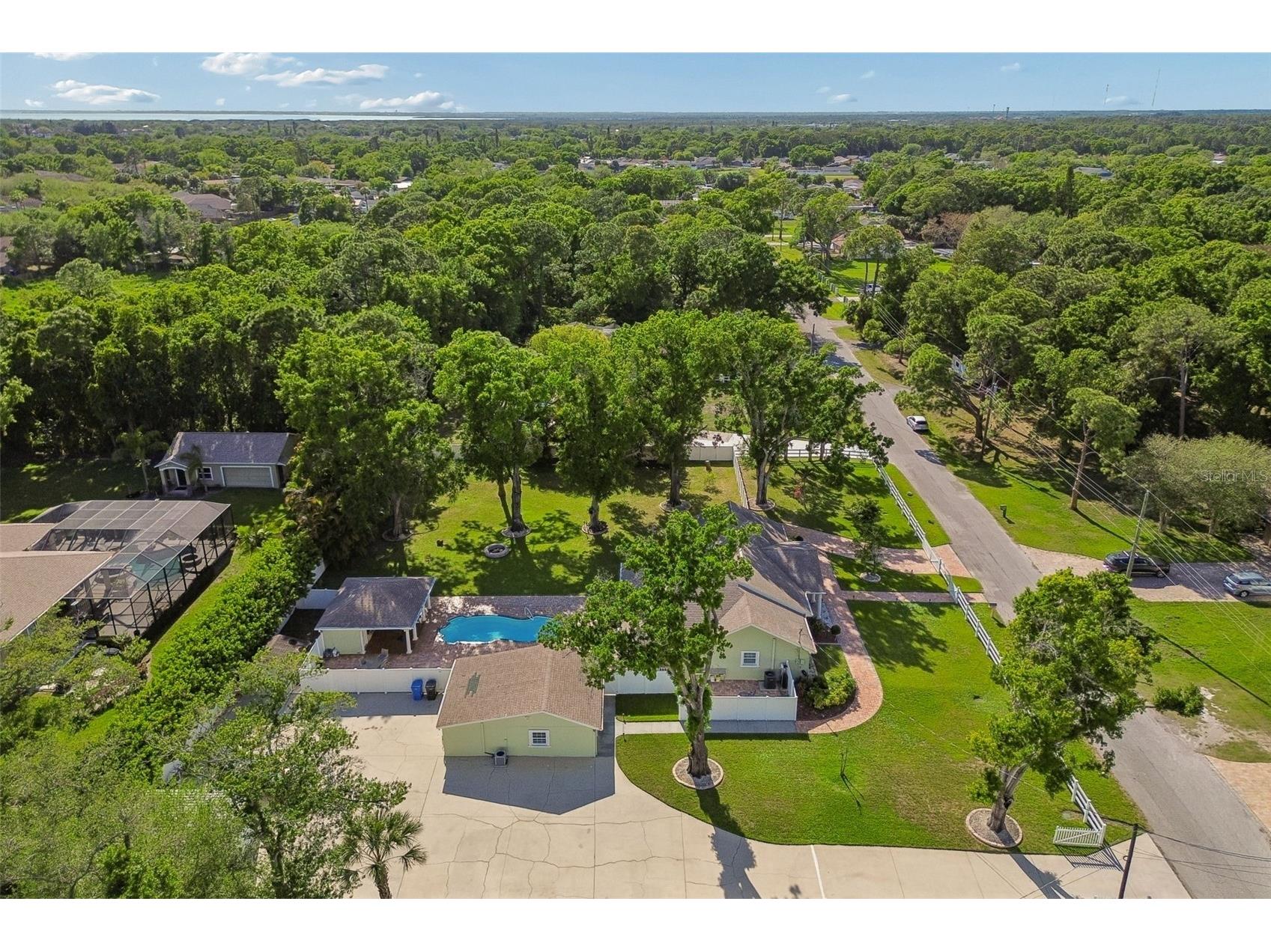 9406 W Flora Street Tampa FL 33615 TB8494641 image78