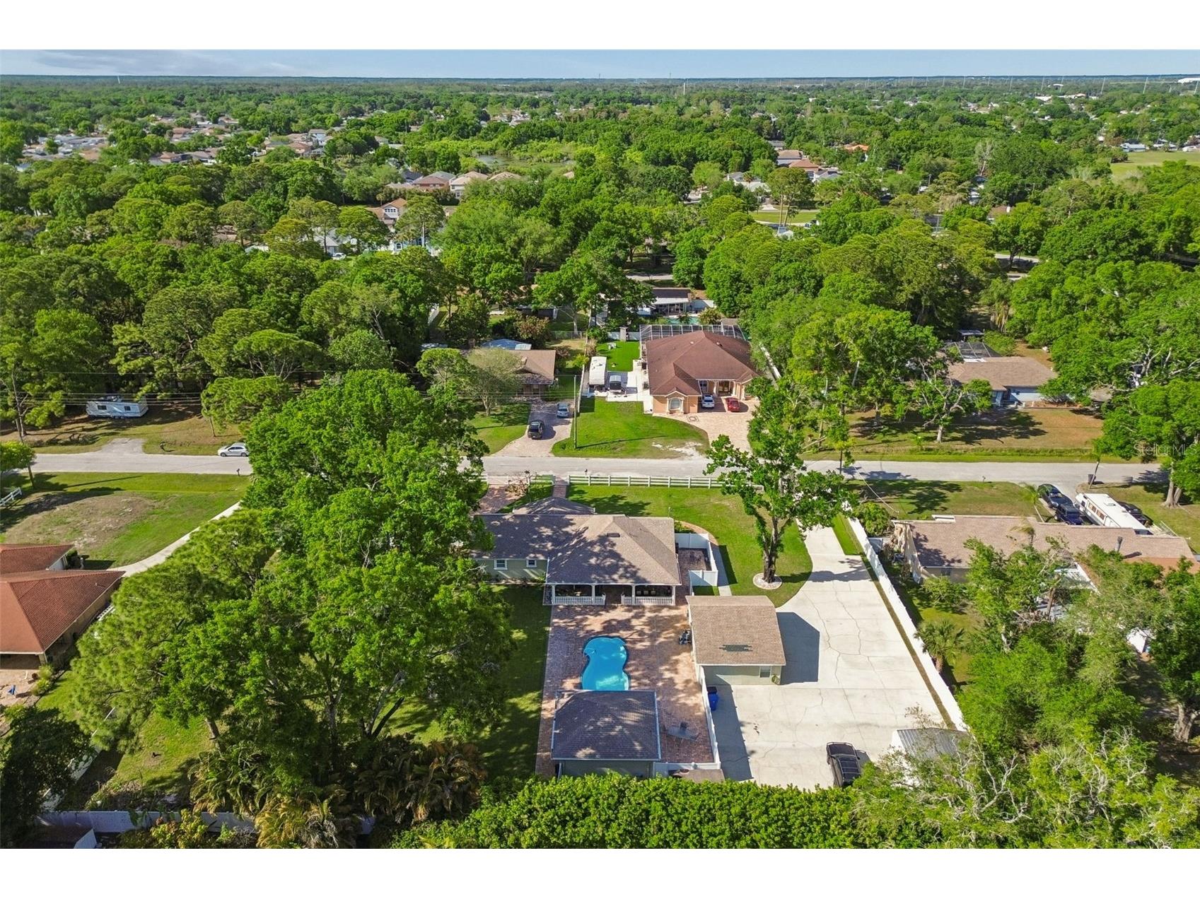 9406 W Flora Street Tampa FL 33615 TB8494641 image81