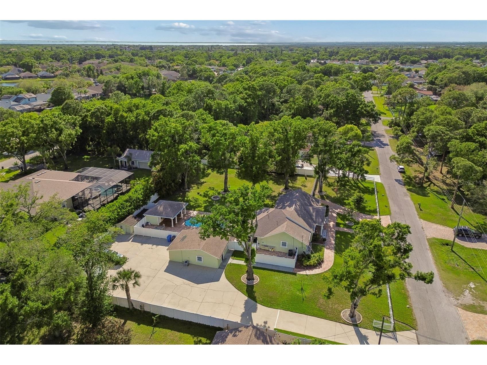 9406 W Flora Street Tampa FL 33615 TB8494641 image84
