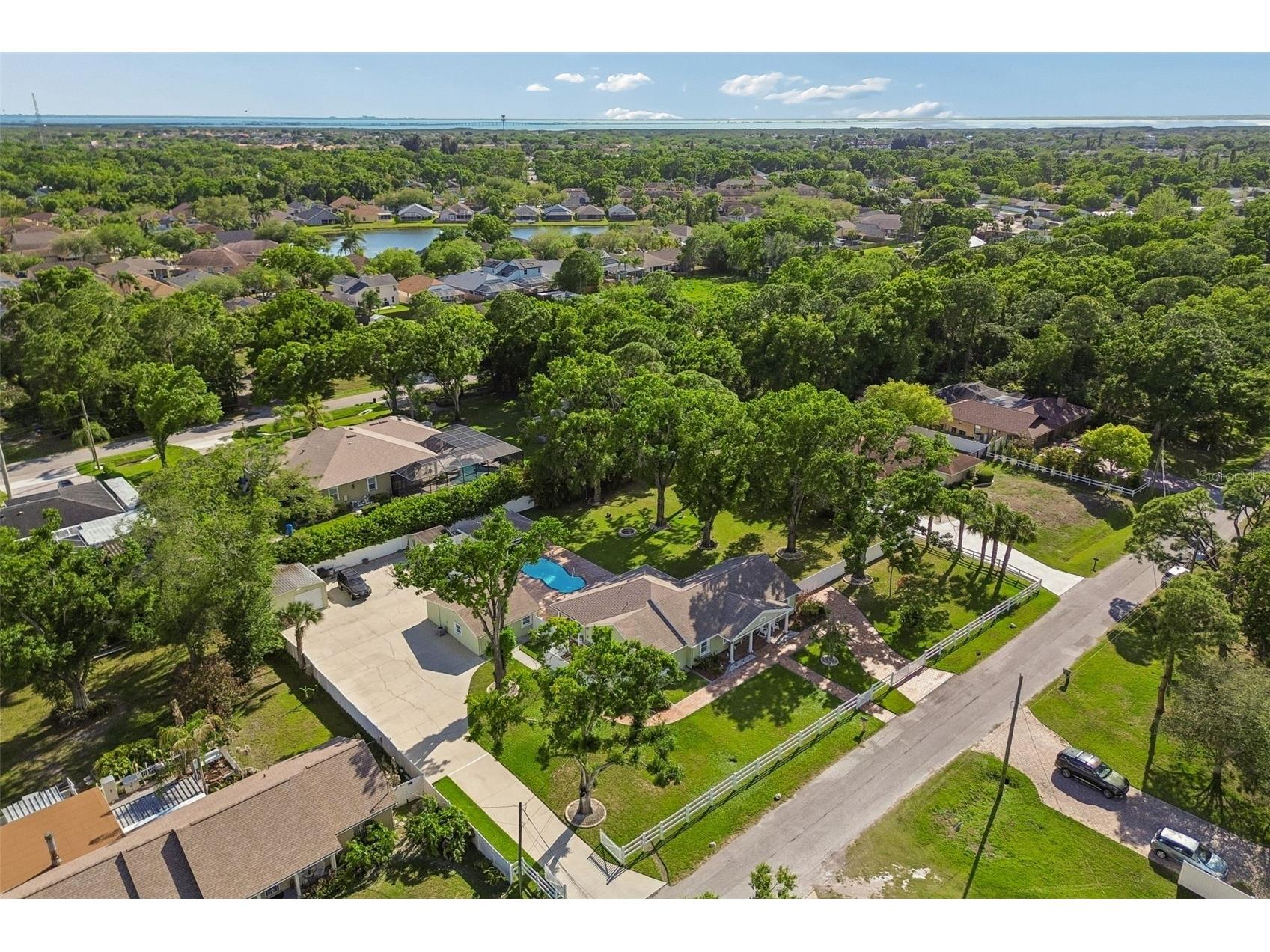 9406 W Flora Street Tampa FL 33615 TB8494641 image87