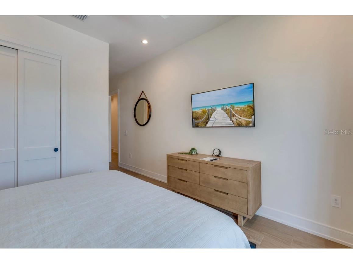 9407 Gulf Dr Anna Maria FL 34216 A4633399 image25