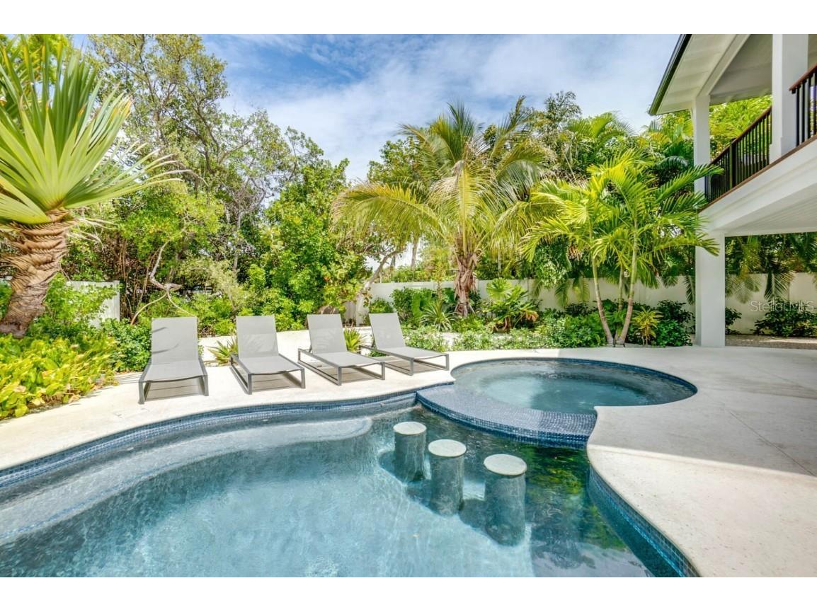 9407 Gulf Dr Anna Maria FL 34216 A4633399 image59