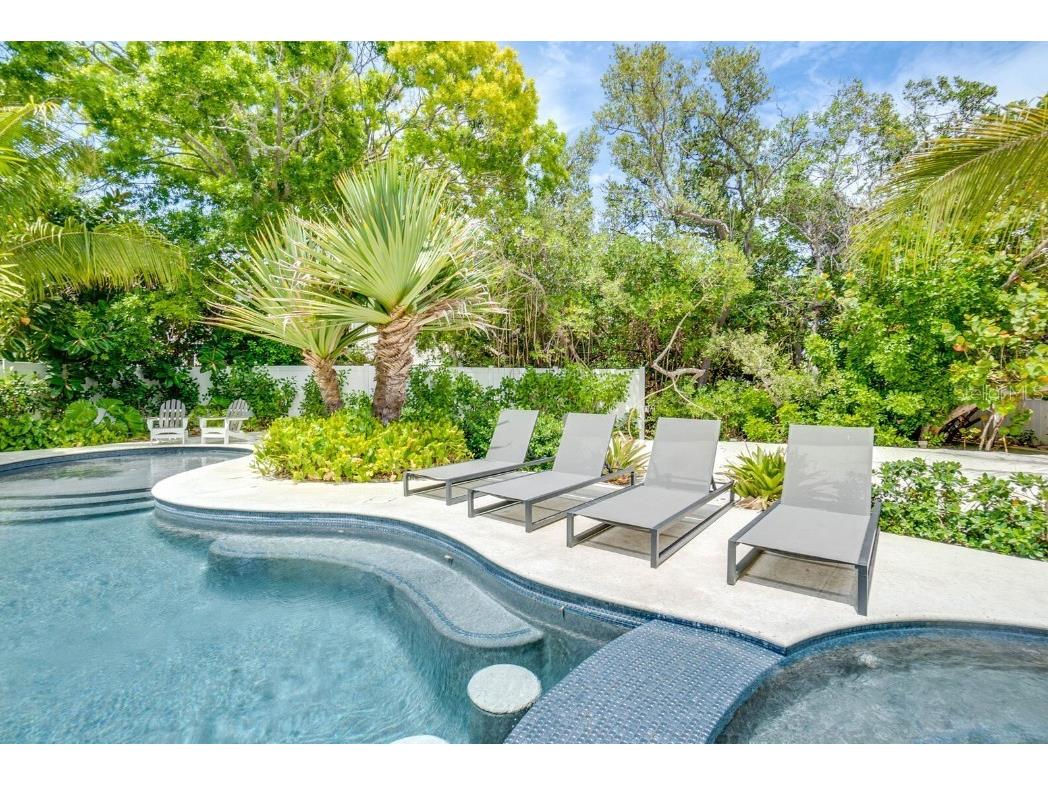 9407 Gulf Dr Anna Maria FL 34216 A4691620 image54