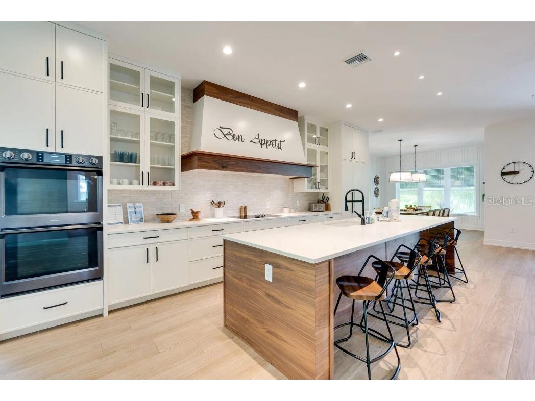 9407 Gulf Dr Anna Maria FL 34216 A4691620 image7