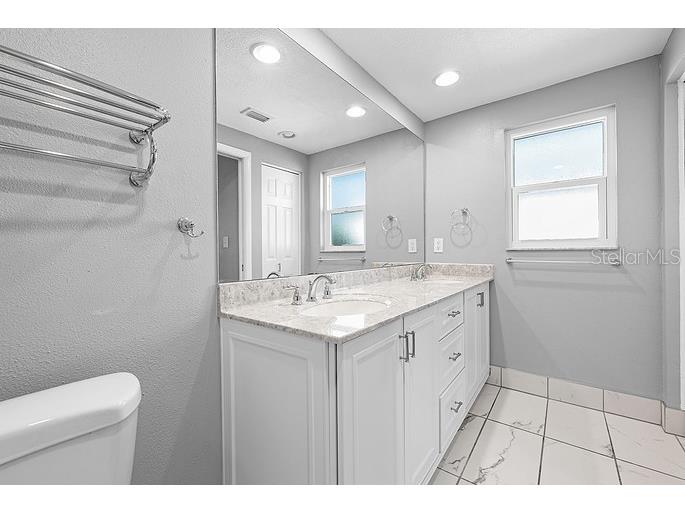 9407 Laura Anne Drive Seminole FL 33776 TB8468194 image23