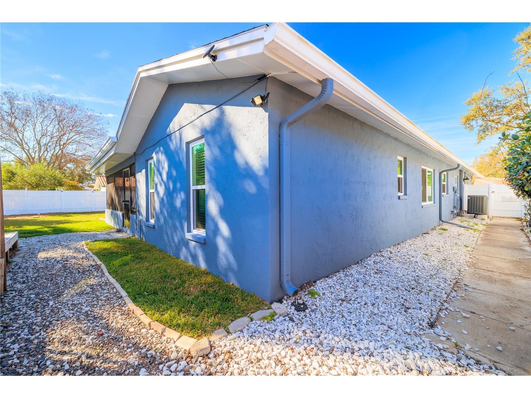 9407 Laura Anne Drive Seminole FL 33776 TB8468194 image35