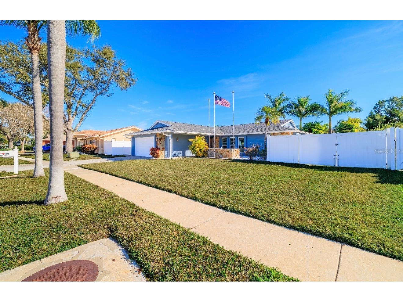 9407 Laura Anne Drive Seminole FL 33776 TB8468194 image6