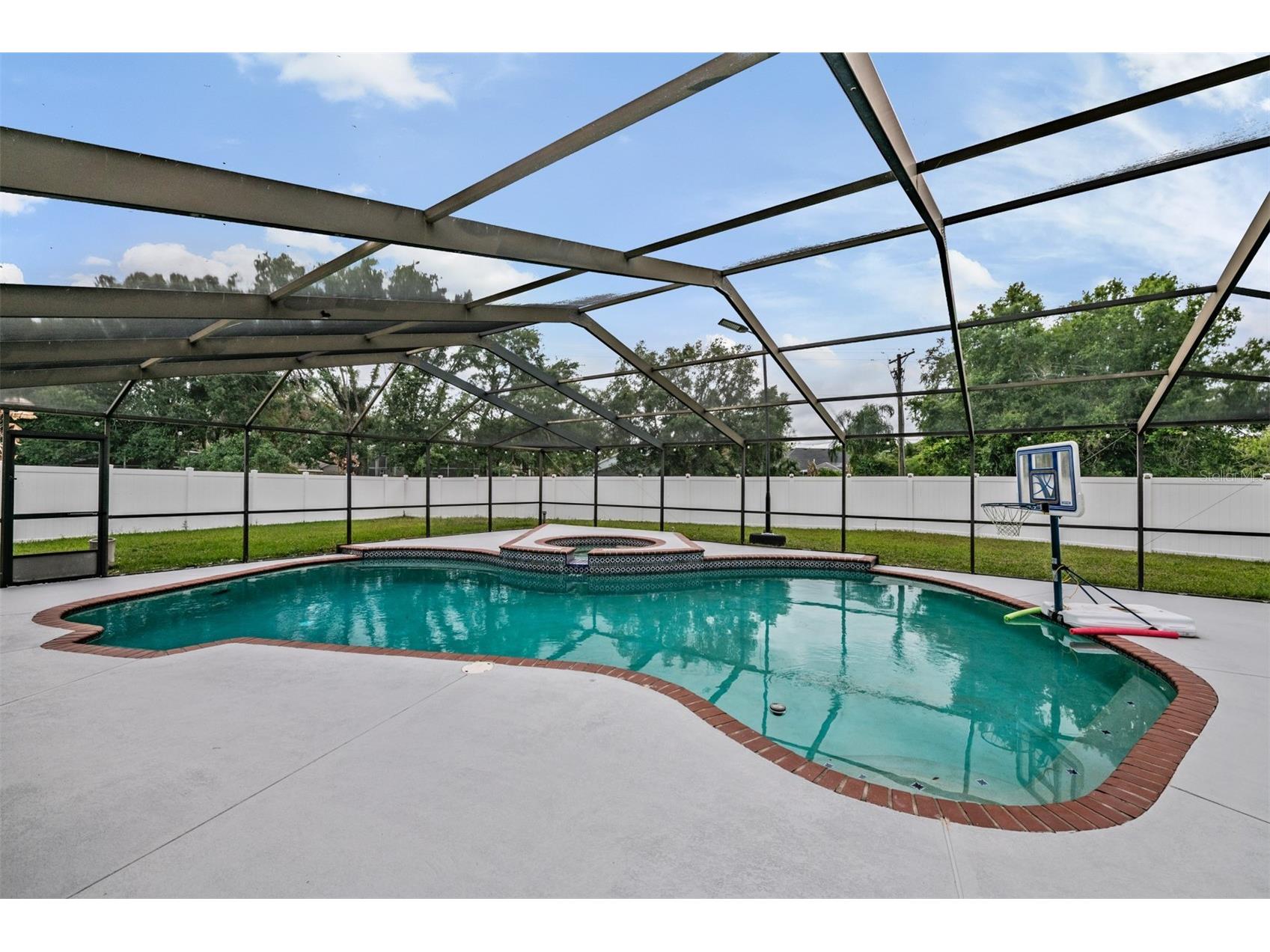 9407 Pebble Glen Avenue Tampa FL 33647 TB8496164 image25