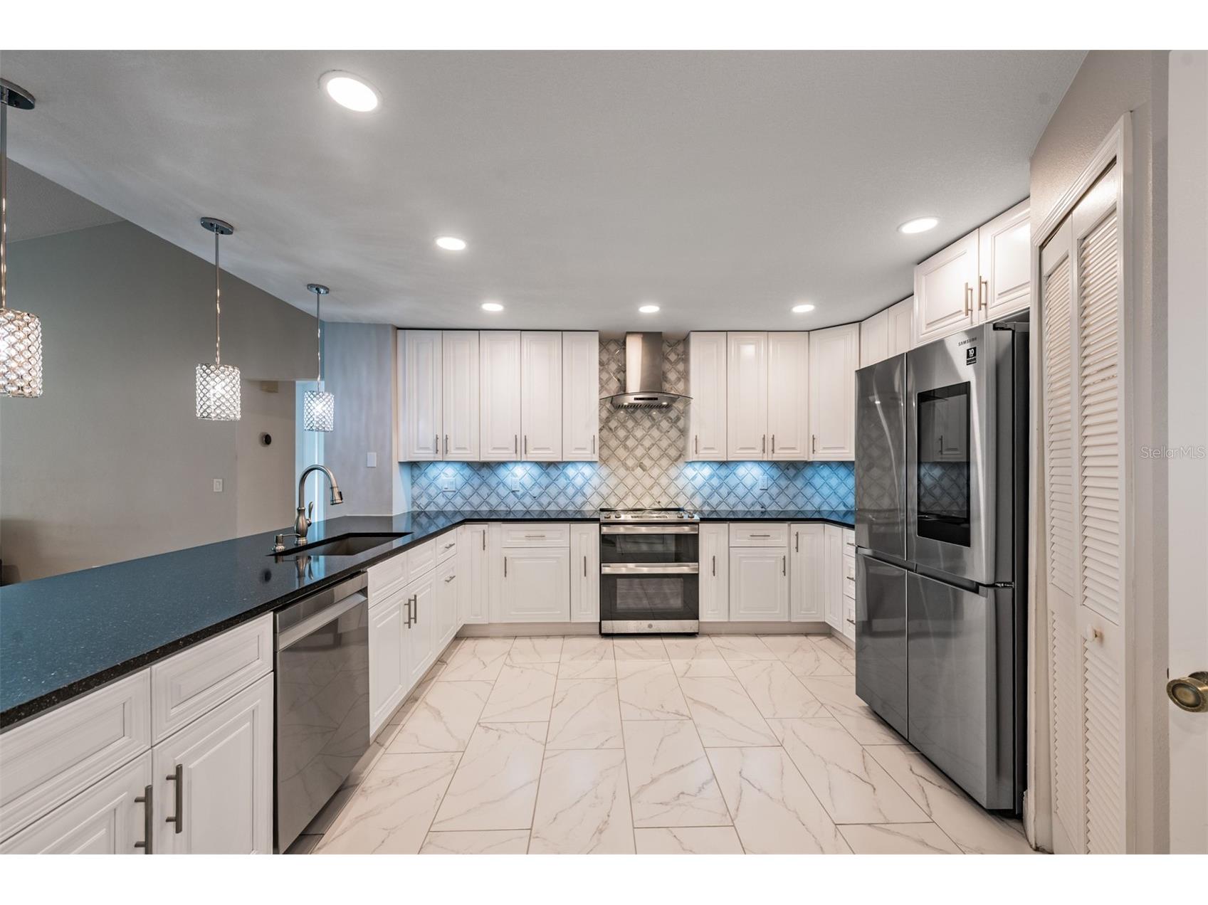 9407 Pebble Glen Avenue Tampa FL 33647 TB8496164 image7