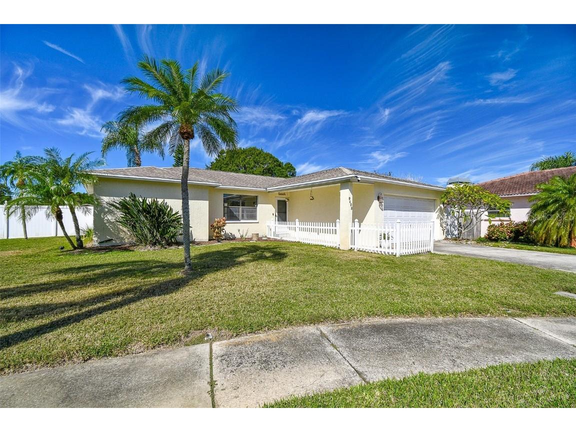 9408 Anne Court Seminole FL 33776 U8219668 image1