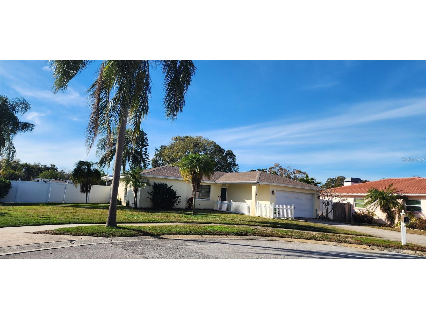 9408 Anne Court Seminole FL 33776 U8229962 image1