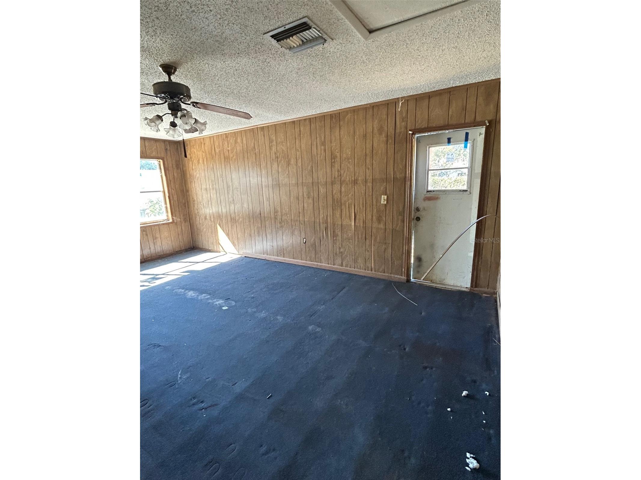 9408 Bethune Drive Thonotosassa FL 33592 TB8474025 image5