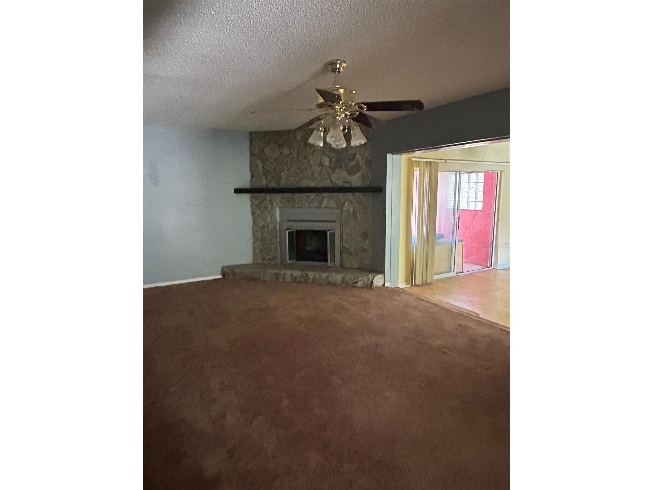 9408 Bethune Drive Thonotosassa FL 33592 TB8474025 image6