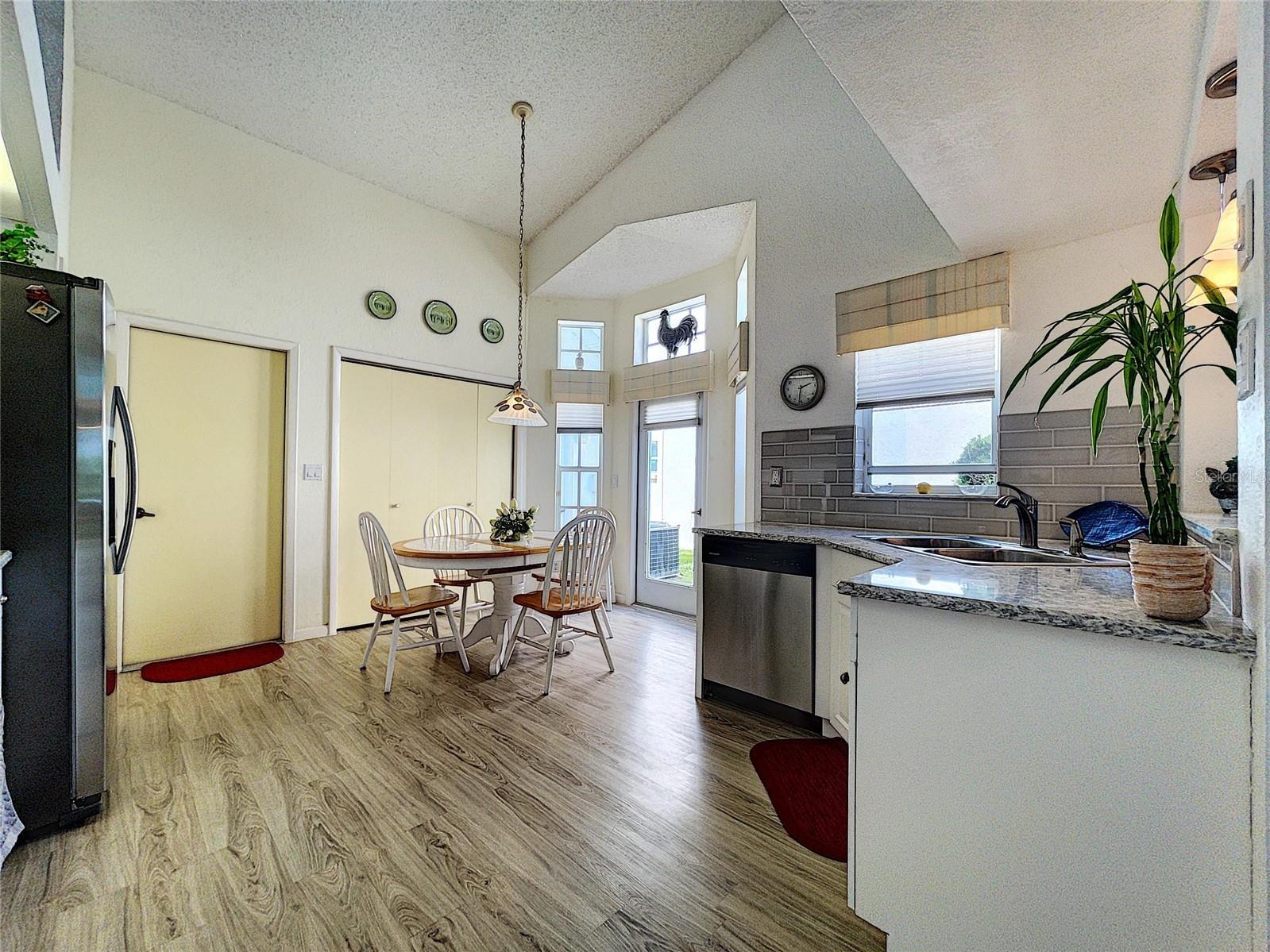 9408 New Orleans Drive Weeki Wachee FL 34613 TB8491195 image10