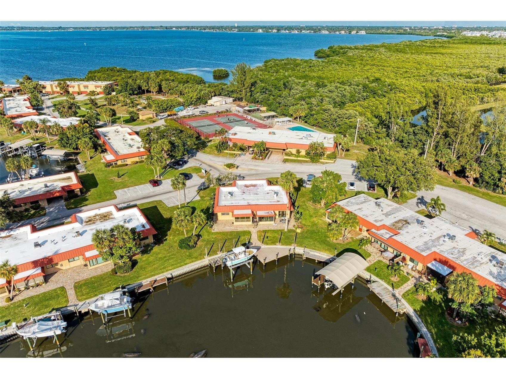 9409 Catalina Drive Bradenton FL 34210 A4693198 image8