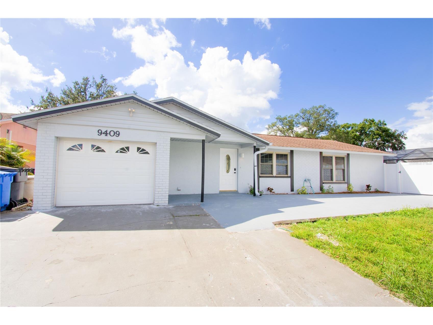 9409 Lonsdale Court Tampa FL 33615 TB8502569 image1