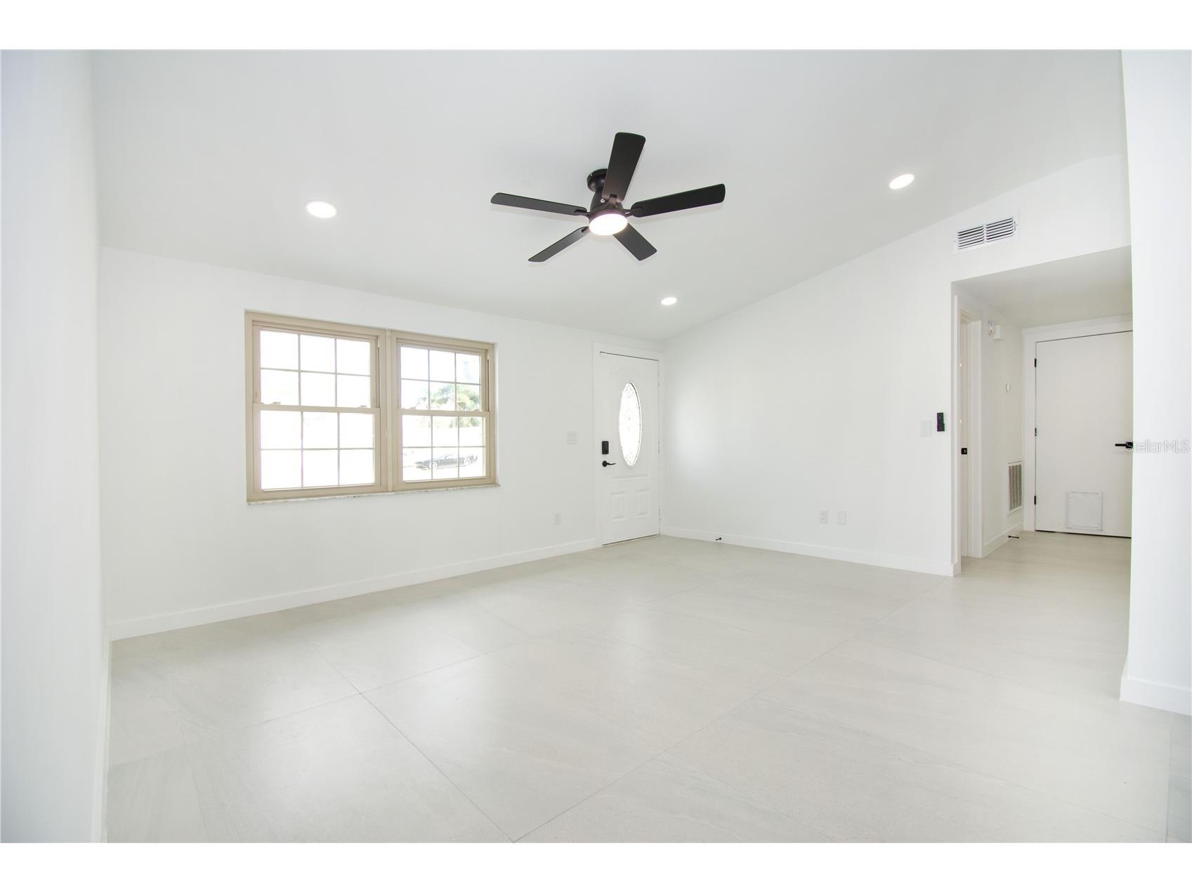 9409 Lonsdale Court Tampa FL 33615 TB8502569 image21