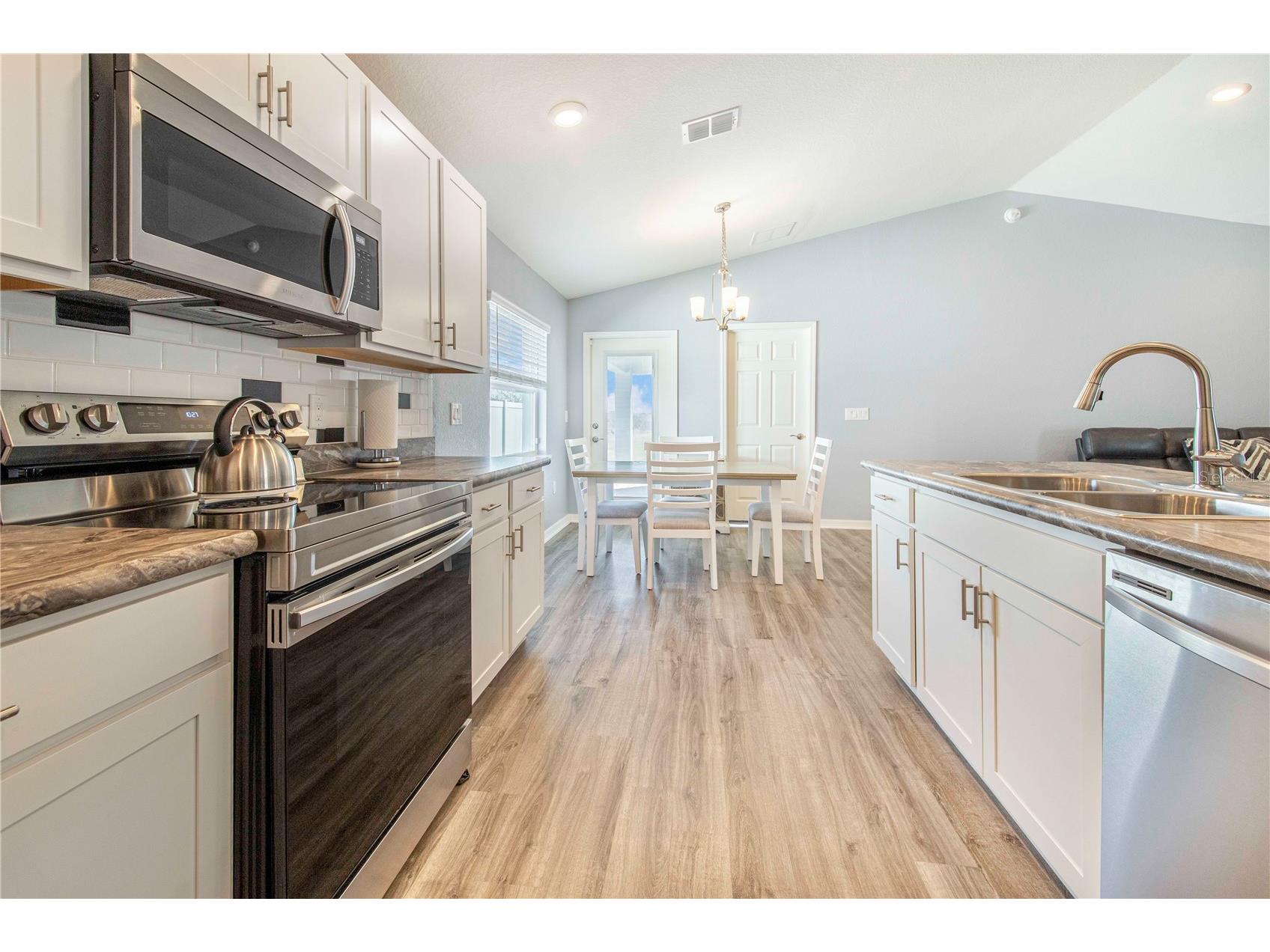 941 Aruba Avenue Mulberry FL 33860 S5142890 image3